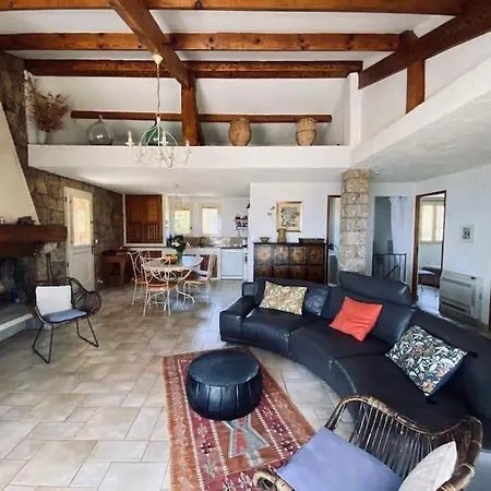 Tizzano, Vue Avec Piscine *