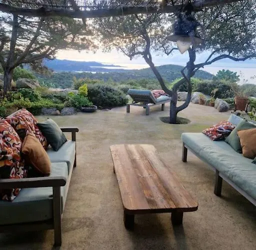 Tizzano, Vue Avec Piscine *