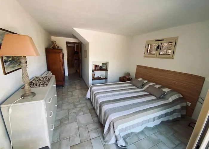 Casa vacanze Tizzano, Vue Avec Piscine Sartène